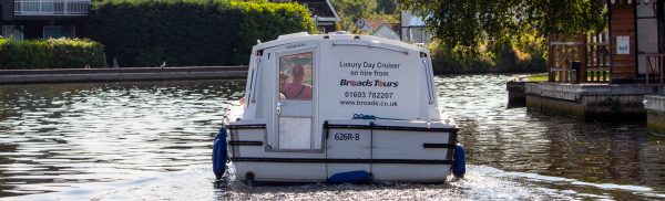 broads tours day cruiser